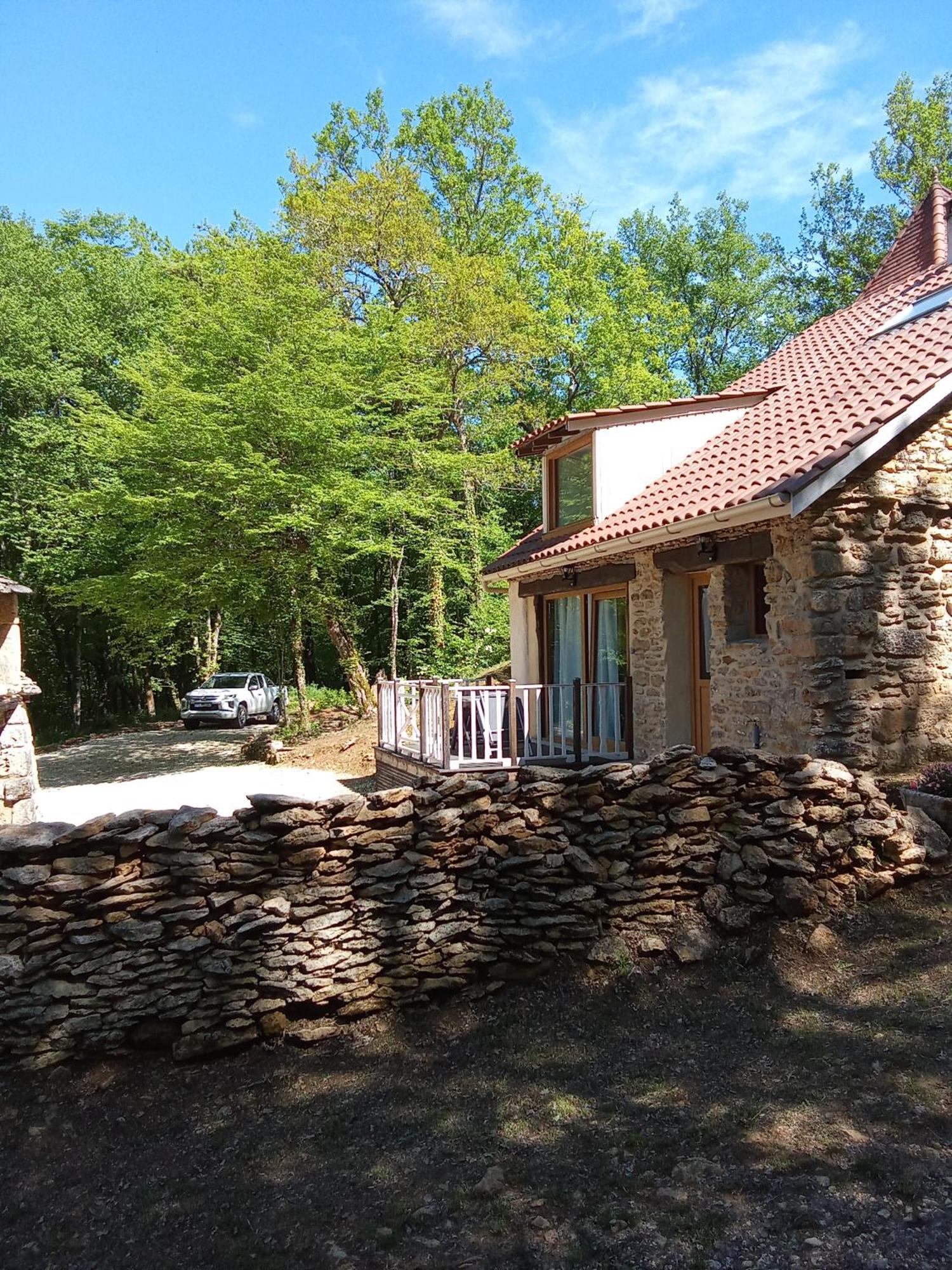La Borie Du Bois Sarlat Bed & Breakfast Saint-Andre-d'Allas Exterior photo