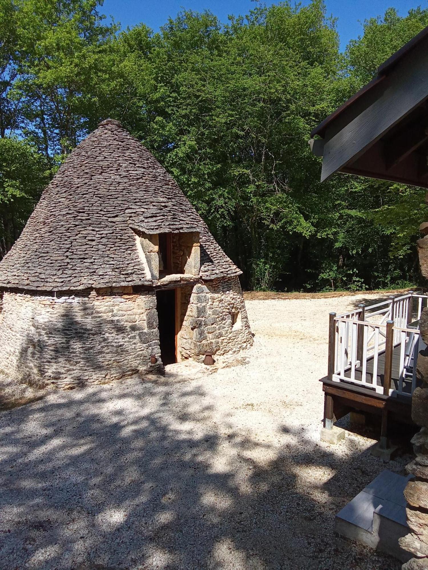 La Borie Du Bois Sarlat Bed & Breakfast Saint-Andre-d'Allas Exterior photo